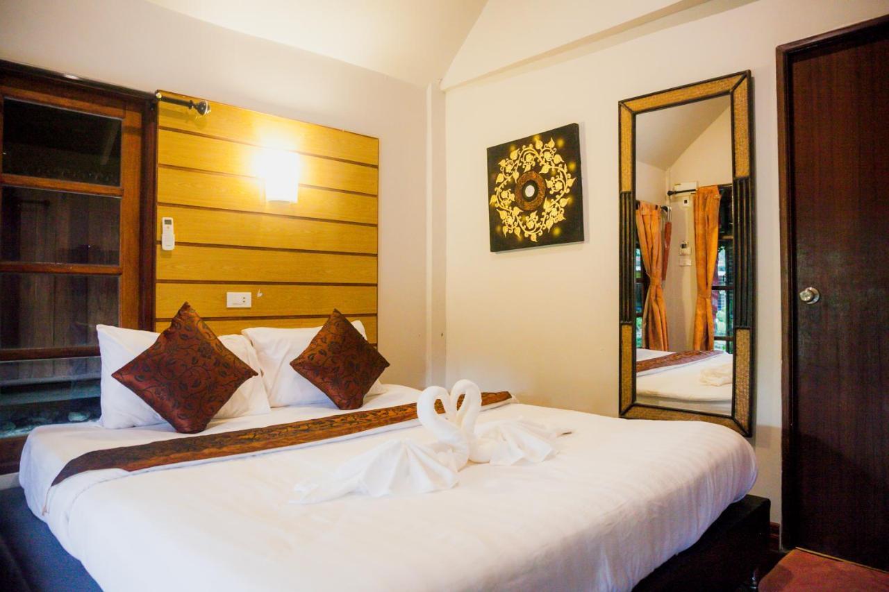 Lipe Sunset Forest Resort Koh Lipe Exterior foto